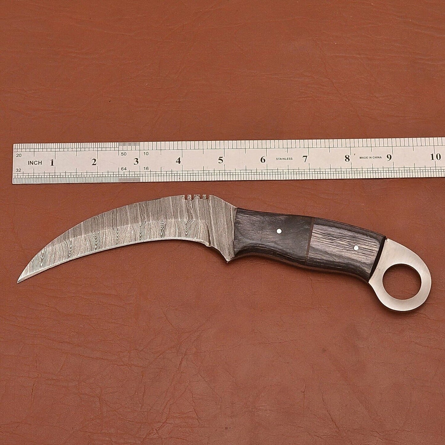 Handmade Damascus Karambit Damascus Steel Karambit Knife with Wood Handle