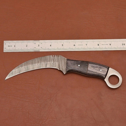 Handmade Damascus Karambit Damascus Steel Karambit Knife with Wood Handle