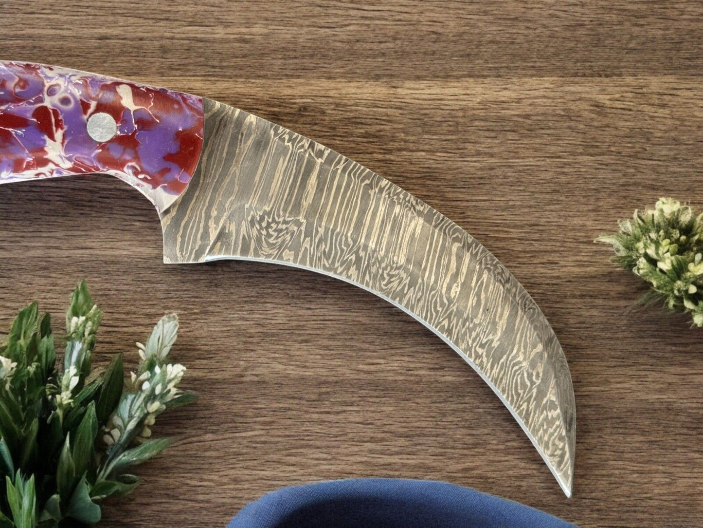 9.5” Damascus Karambit  Handmade Damascus Steel Karambit Knife with Premium Resin Handle