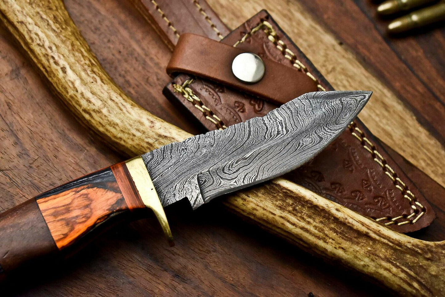 8 Inch Custom Damascus Hunting Knife with Hardwood Handle