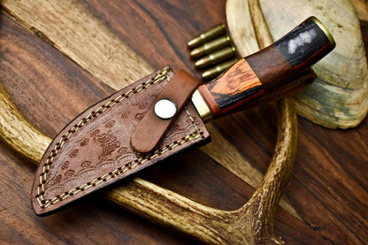 8 Inch Custom Damascus Hunting Knife with Hardwood Handle