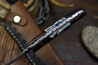 Hand Forged Twist Damascus Skinner Knife with Mixed Handle – Custom Hunting Blade