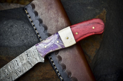 Twist Damascus Skinner Knife Bone and Wood Handle – Custom Forged Outdoor Hunting Knife