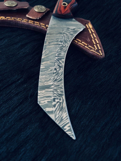 9.25" Twist Damascus Steel Bowie Knife – Handmade Camel Bone & Wood Handle