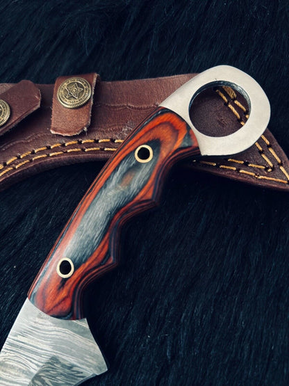 9.25" Twist Damascus Steel Bowie Knife – Handmade Camel Bone & Wood Handle
