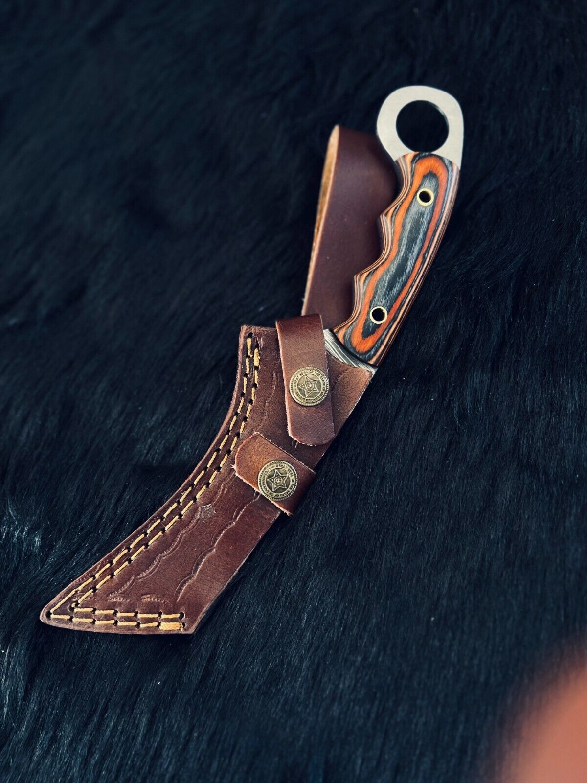 9.25" Twist Damascus Steel Bowie Knife – Handmade Camel Bone & Wood Handle