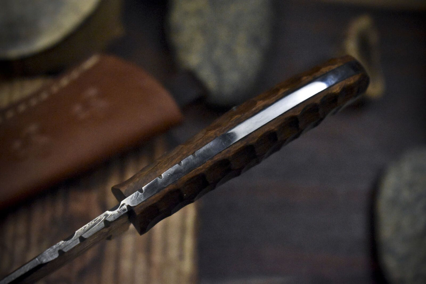 Twist Damascus Skinner Knife with Walnut Wood Handle – 8.5" Handmade EDC Hunting Blade