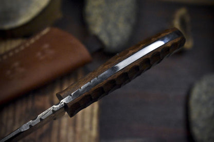 Twist Damascus Skinner Knife with Walnut Wood Handle – 8.5" Handmade EDC Hunting Blade