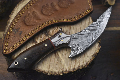 Forged Twist Damascus Skinner Hunting Knife 8 Inch with Walnut Wood Handle and Micarta Bolster W/ Leather Sheath