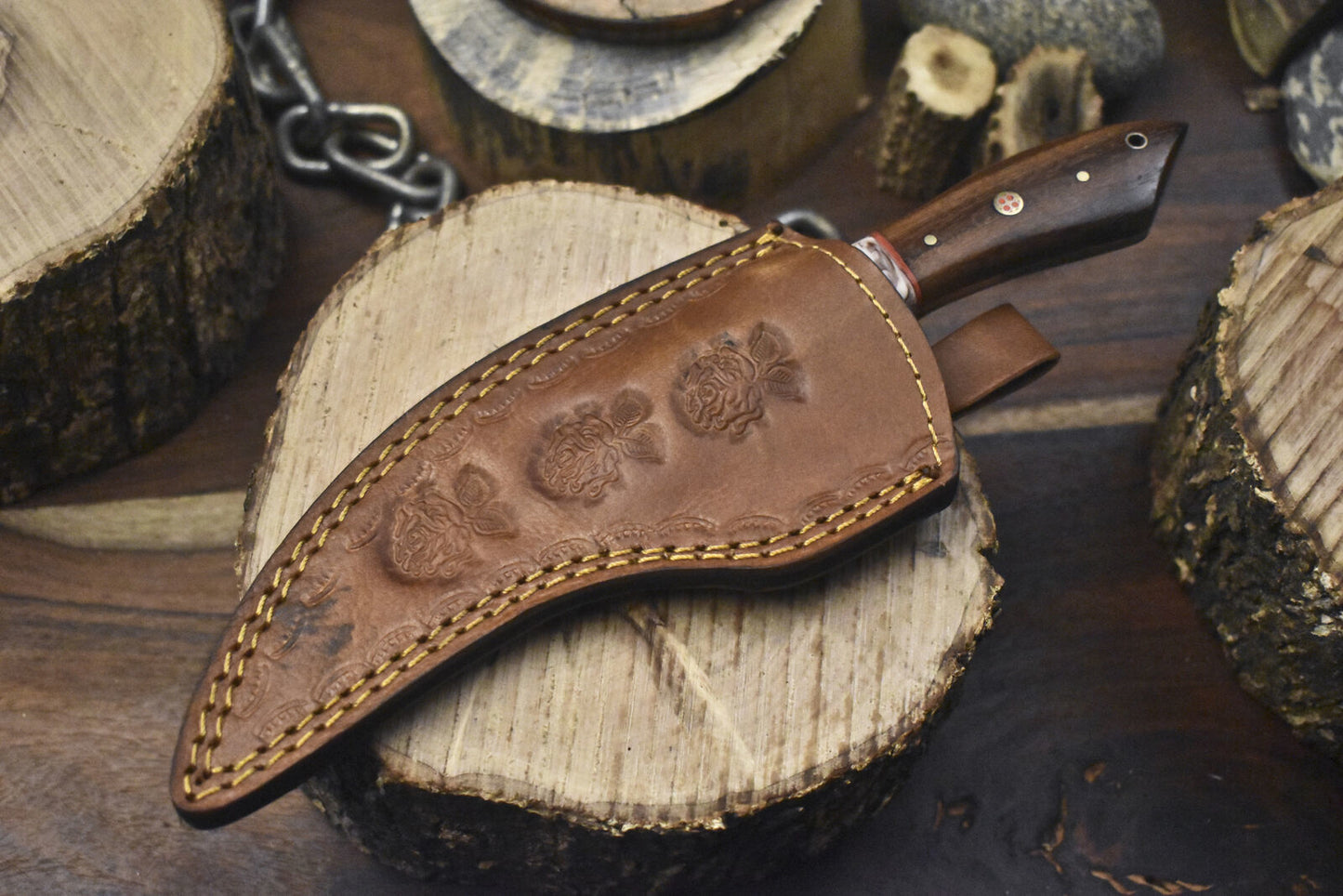 Forged Twist Damascus Skinner Hunting Knife 8 Inch with Walnut Wood Handle and Micarta Bolster W/ Leather Sheath