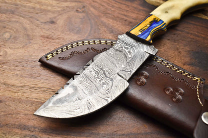 Rare Handmade Damascus Tracker Knife – Full Tang Camping & Hunting Fixed Blade with Leather Sheath