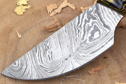 Custom Handmade Forged Damascus Steel Kitchen Chef Knife – Yellow & Black Dollar Handle