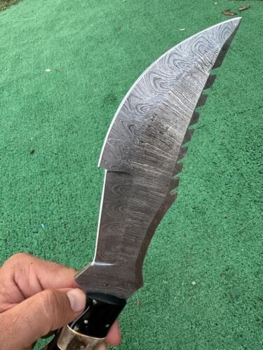 Handmade Damascus Steel Hunting Tracker Knife – 12" Fixed Blade, Stag & Bull Horn Handle, Leather Sheath