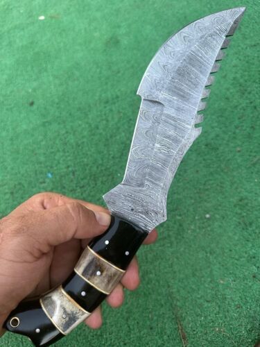 Handmade Damascus Steel Hunting Tracker Knife – 12" Fixed Blade, Stag & Bull Horn Handle, Leather Sheath