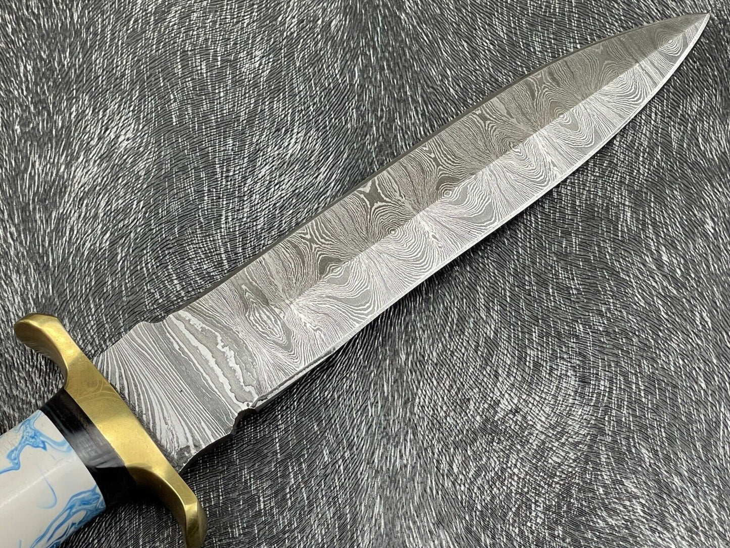 Heritage Forge 11 Inch Handmade Damascus Skinning Knife | Resin and Hardwood Handle Hunting Dagger with Sheath