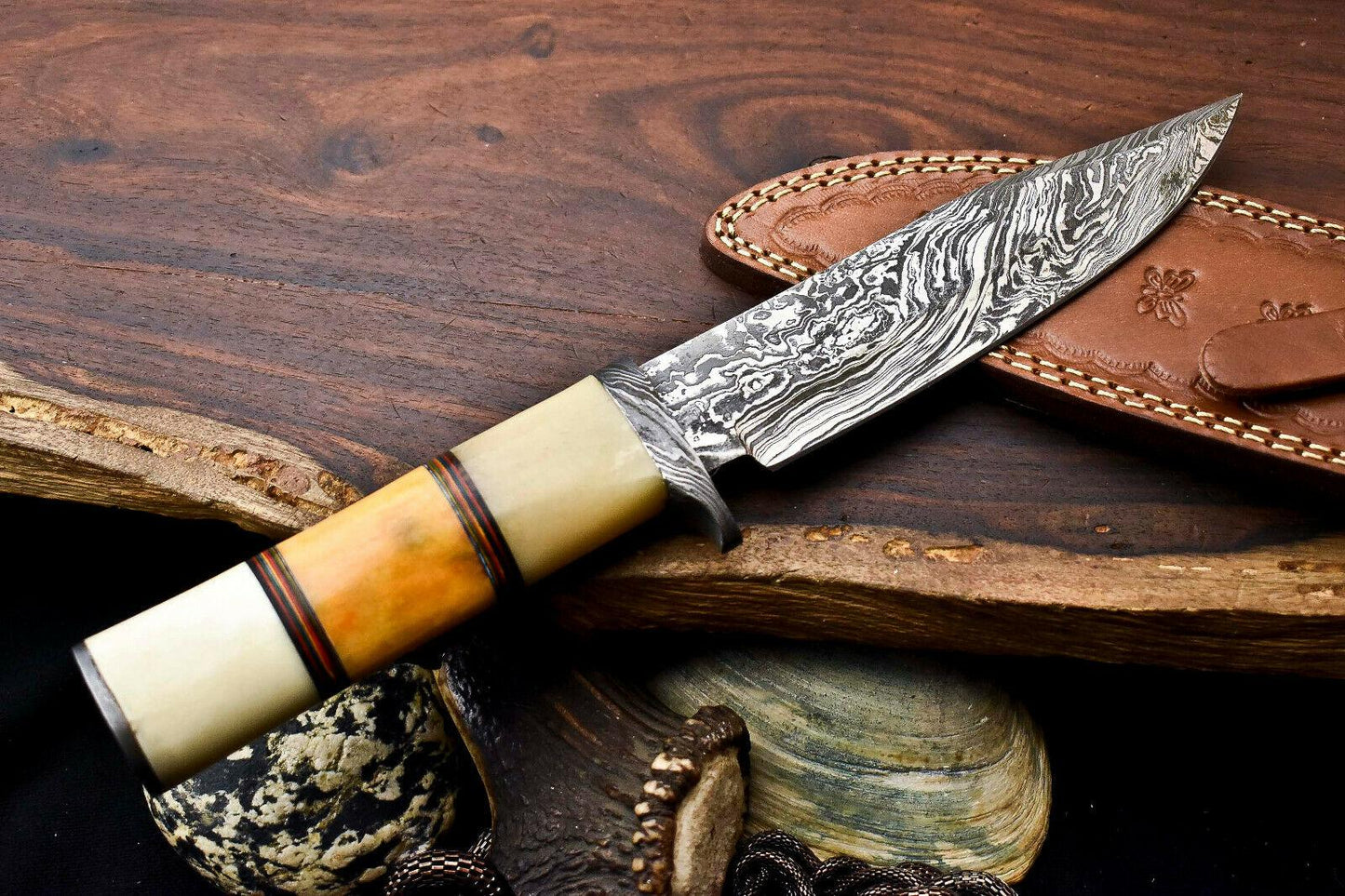 13" Handmade Damascus Bowie Knife – Camel Bone Handle