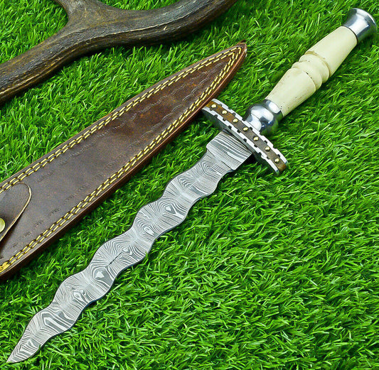 Custom Hand Forged Damascus Steel Bowie Knife Kris Dagger Hunting Knife