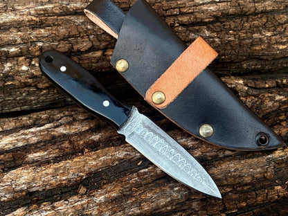 Hand-Forged Damascus Steel Mini Neck Knife – Bull Horn Handle EDC Dagger with Leather Sheath
