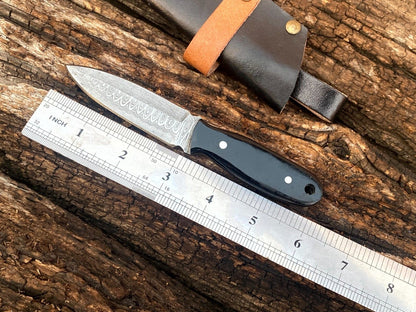 Hand-Forged Damascus Steel Mini Neck Knife – Bull Horn Handle EDC Dagger with Leather Sheath