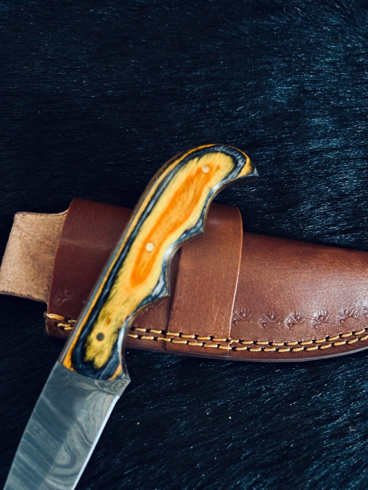 Heritage Forge 8.5 Inch Fire Damascus Skinner Knife with Wood Handle