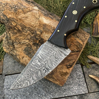 Custom Hand Forged Damascus Steel Hunting Bowie Knife | Wood Handle