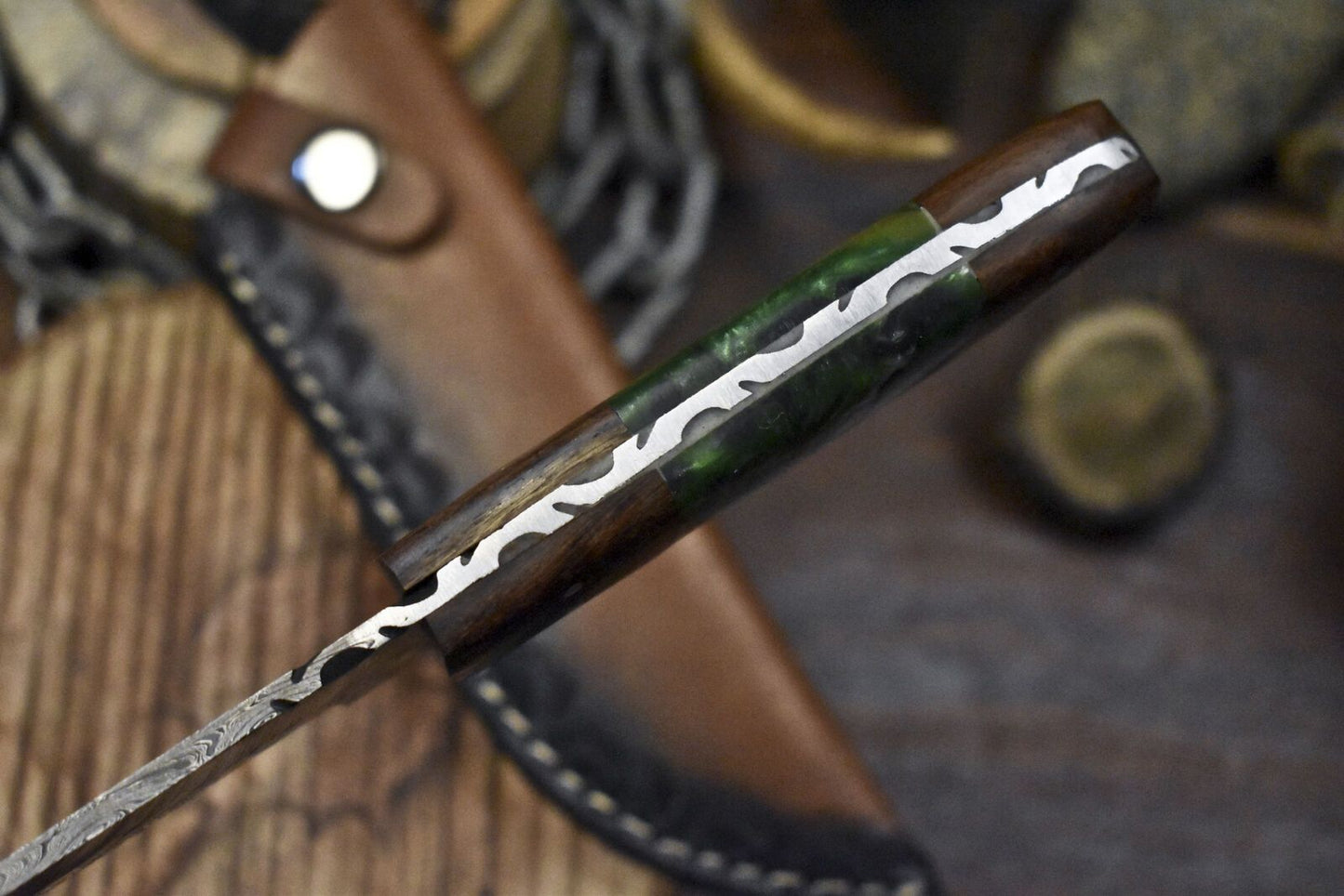 9" Twist Damascus Skinner Knife with Corian Handle and Wooden Bolster – Custom Forged for Sports & Hunting