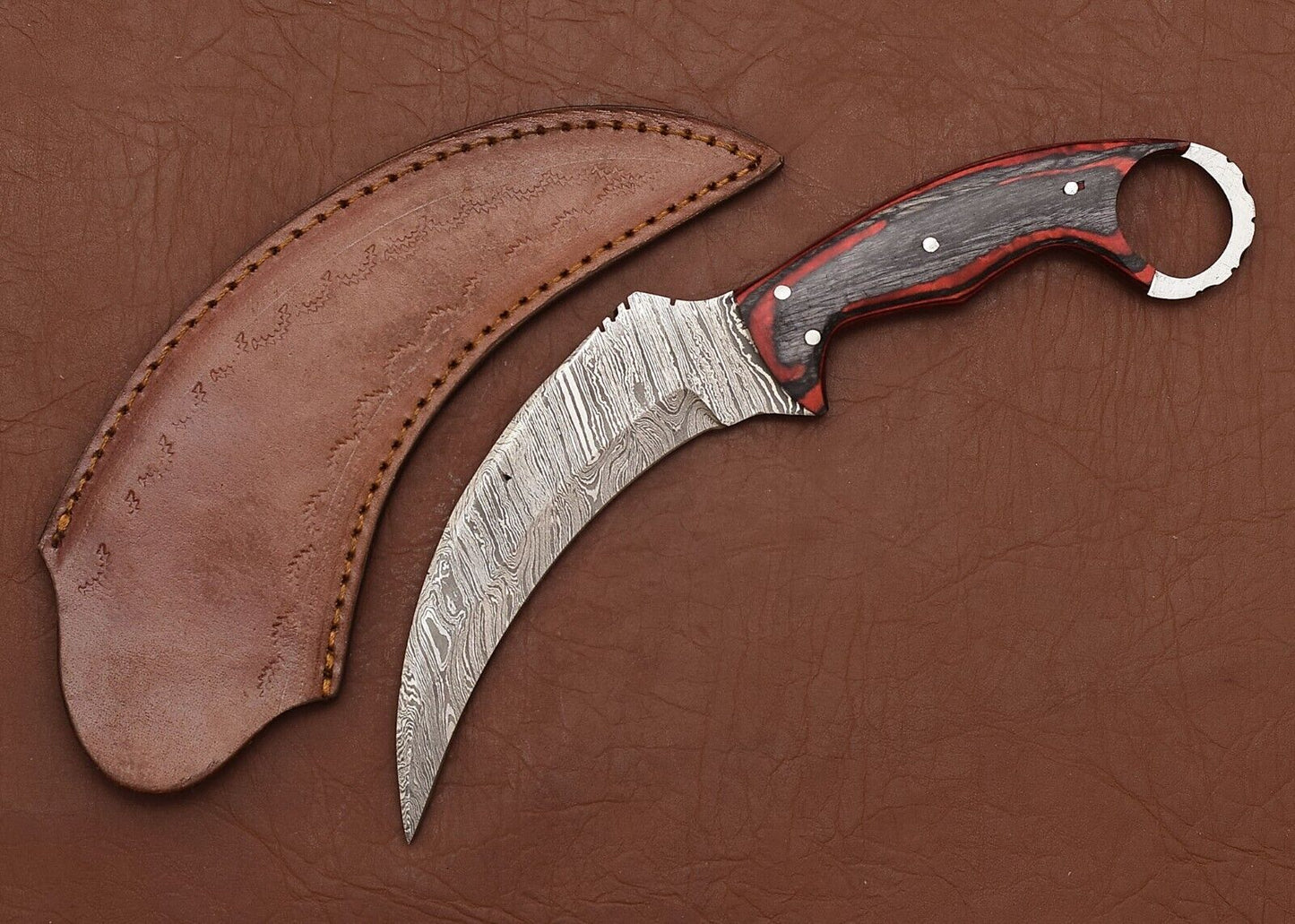 Custom Best Handmade Damascus Karambit Damascus Steel Karambit  Knife With Wood Handle