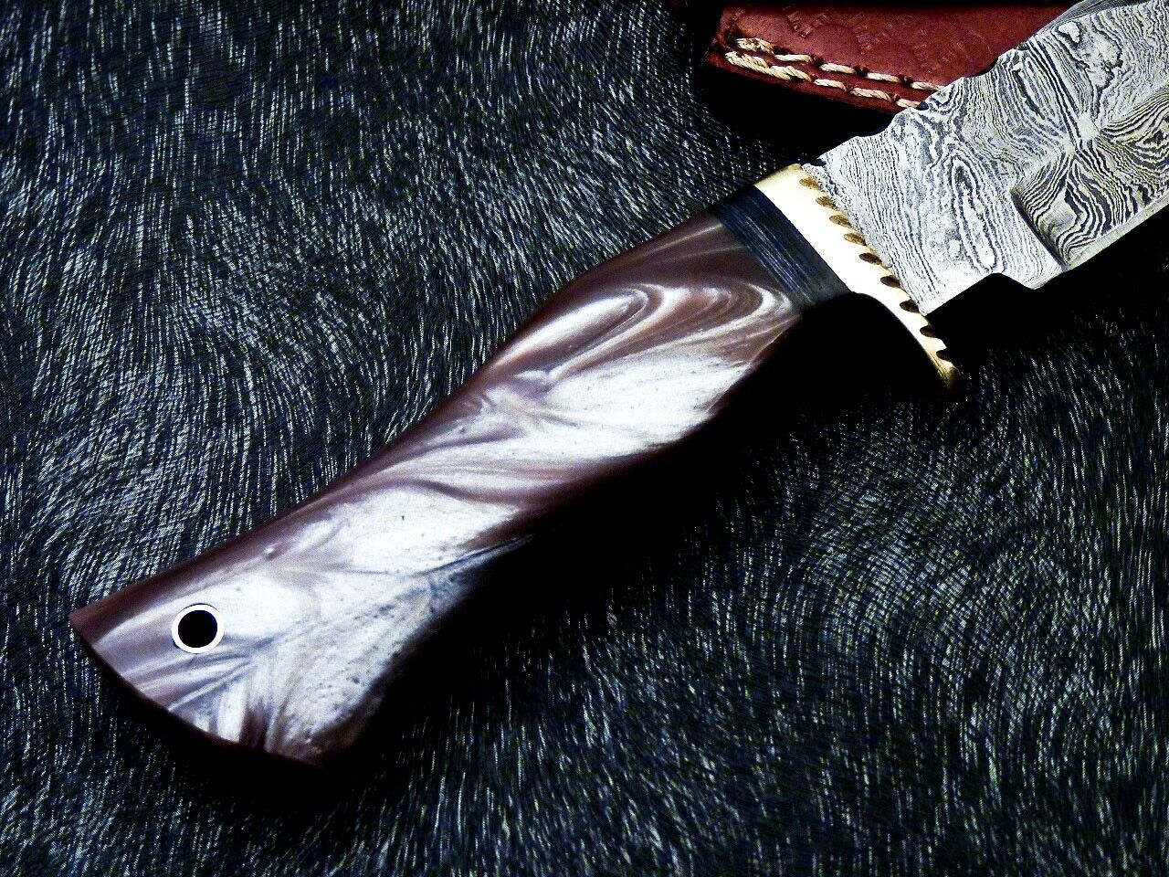 8" Custom Damascus Bowie Knife – Resin Handle with Brass Bolster