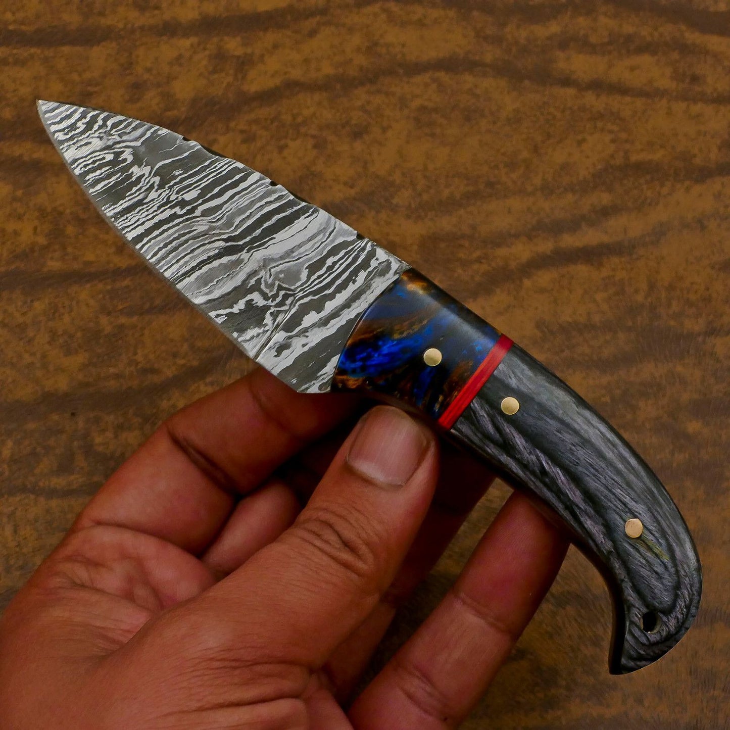 Handmade Damascus Steel Resin Wood EDC Skinner Knife – Custom Compact Hunting Blade