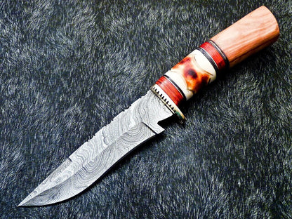 Custom Handmade Damascus Steel Hunting & Camping Bowie Knife – Bone Handle