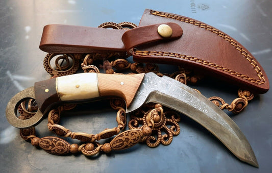 Custom Damascus Karambit Knife – 8" Handmade Hunting Blade with Wood Handle & Leather Sheath