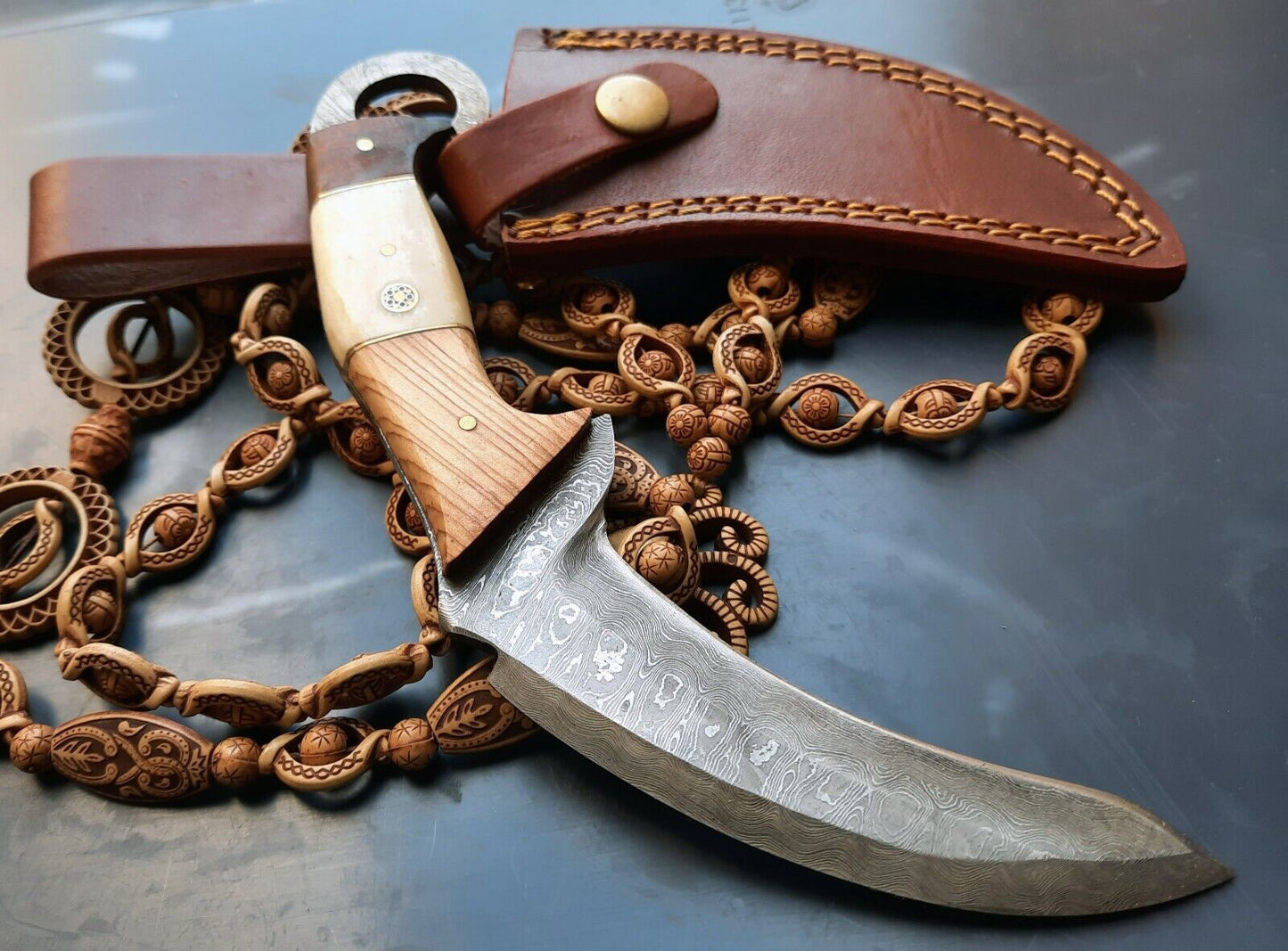 Custom Damascus Karambit Knife – 8" Handmade Hunting Blade with Wood Handle & Leather Sheath