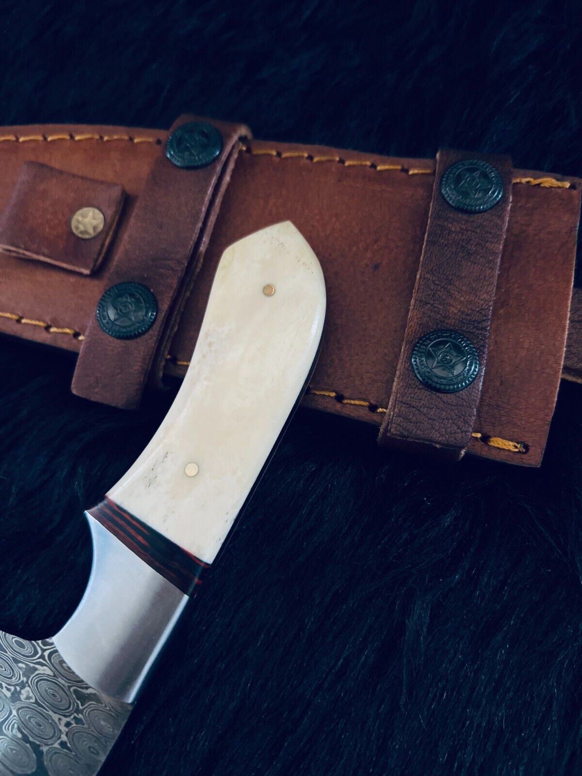 10 Inch Rain Drop Damascus Steel Bowie Knife with Camel Bone and Wood Handle