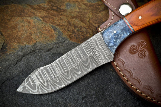 Twist Damascus Skinner Knife with Hardwood Handle and Micarta Bolster – Handmade Fixed Blade for Fishing and Outdoor Use