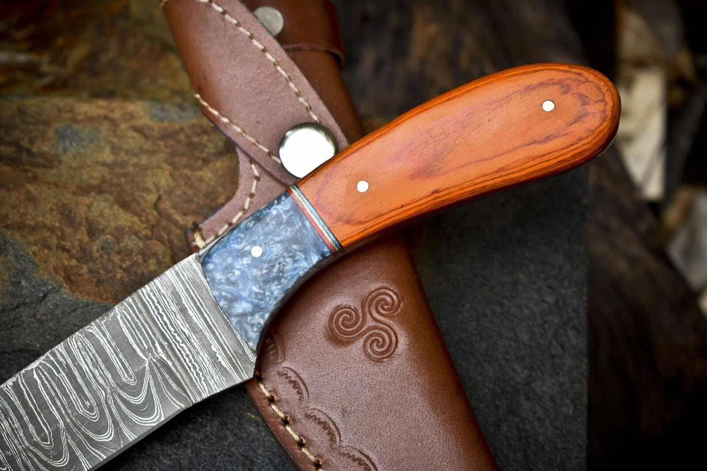 Twist Damascus Skinner Knife with Hardwood Handle and Micarta Bolster – Handmade Fixed Blade for Fishing and Outdoor Use