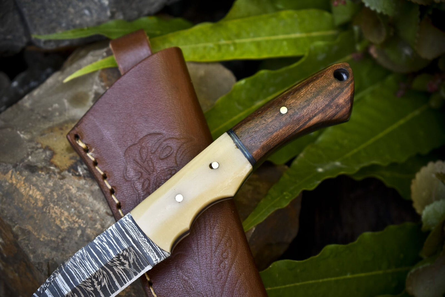 Custom Twist Damascus Skinner Knife Bone and Wood Handle – 8.5" Handmade Camping Hunting Knife