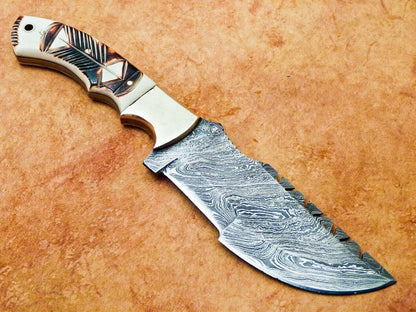 10" Damascus Steel Bowie Knife with Camel Bone Handle – Full Tang Tracker Design
