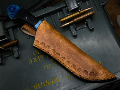 Handmade Damascus Steel Chef Kitchen Knife – Epoxy Resin Handle with Leather Sheath