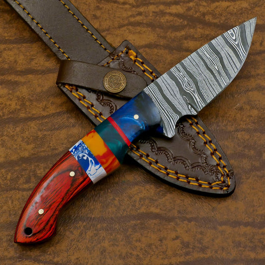 Handmade Damascus Skinner Hunting Knife with Resin and Wood Handle – Custom Fixed Blade EDC Knife