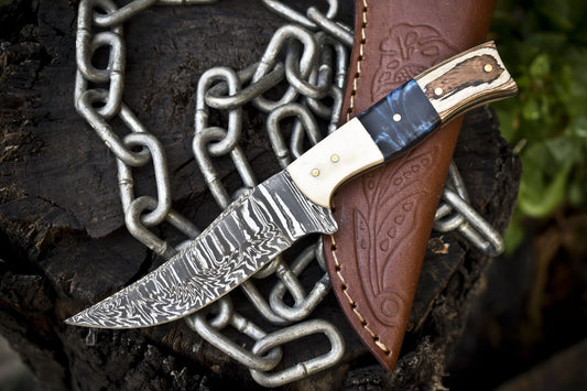Hand Crafted Twist Damascus Skinner Knife with Mixed Material Handle – 8" Hunting Blade