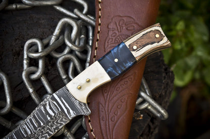 Hand Crafted Twist Damascus Skinner Knife with Mixed Material Handle – 8" Hunting Blade