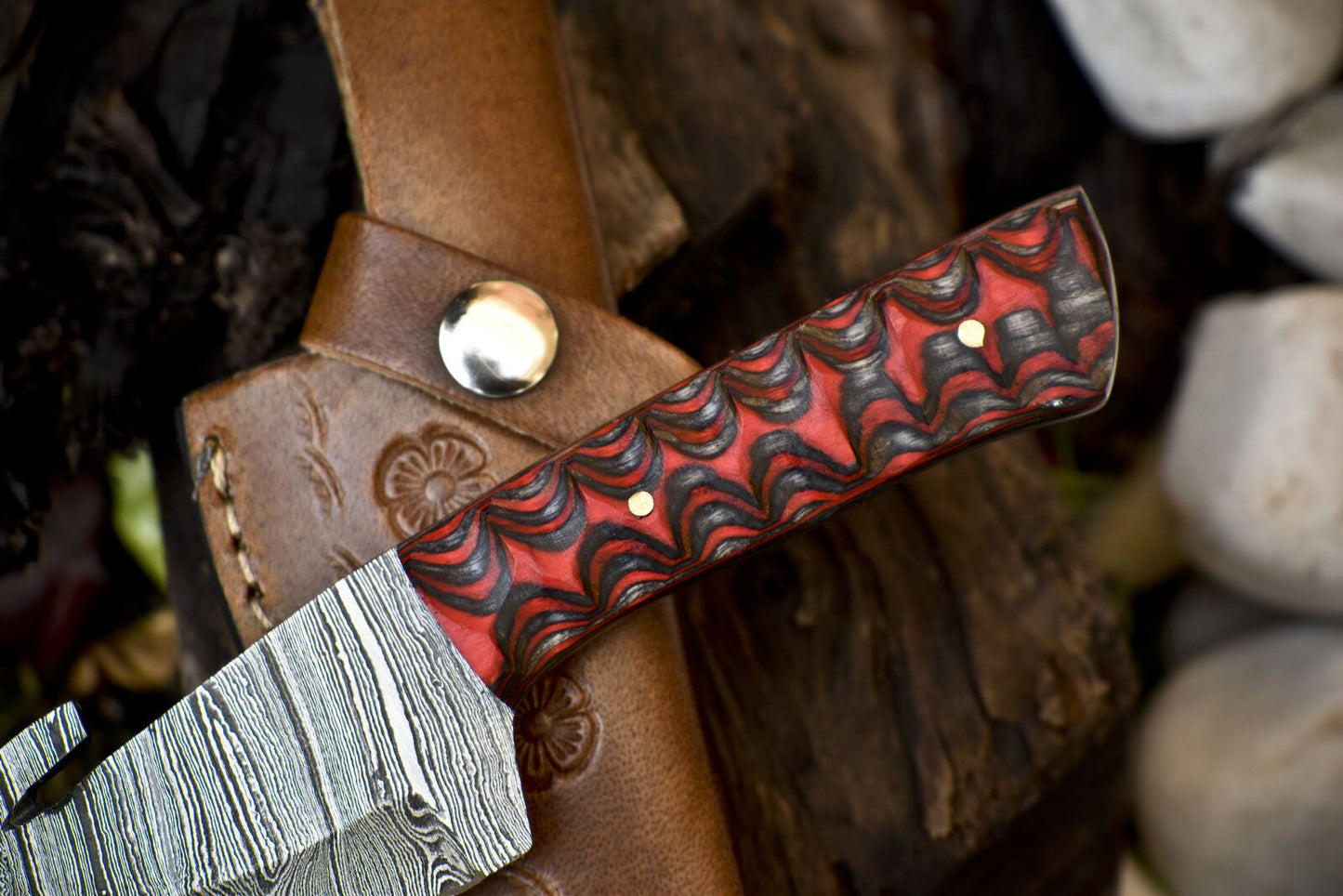 Hand Crafted Twist Damascus Skinner Knife with Gut Hook and Hard Wood Handle – Custom Handmade Fixed Blade Hunting Knife