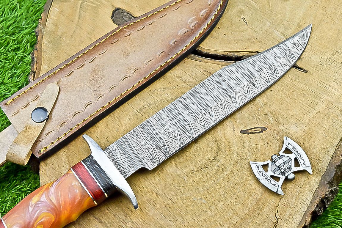 14 Inch Handmade Damascus Bowie Knife with Resin Handle for Outdoor Hunting
