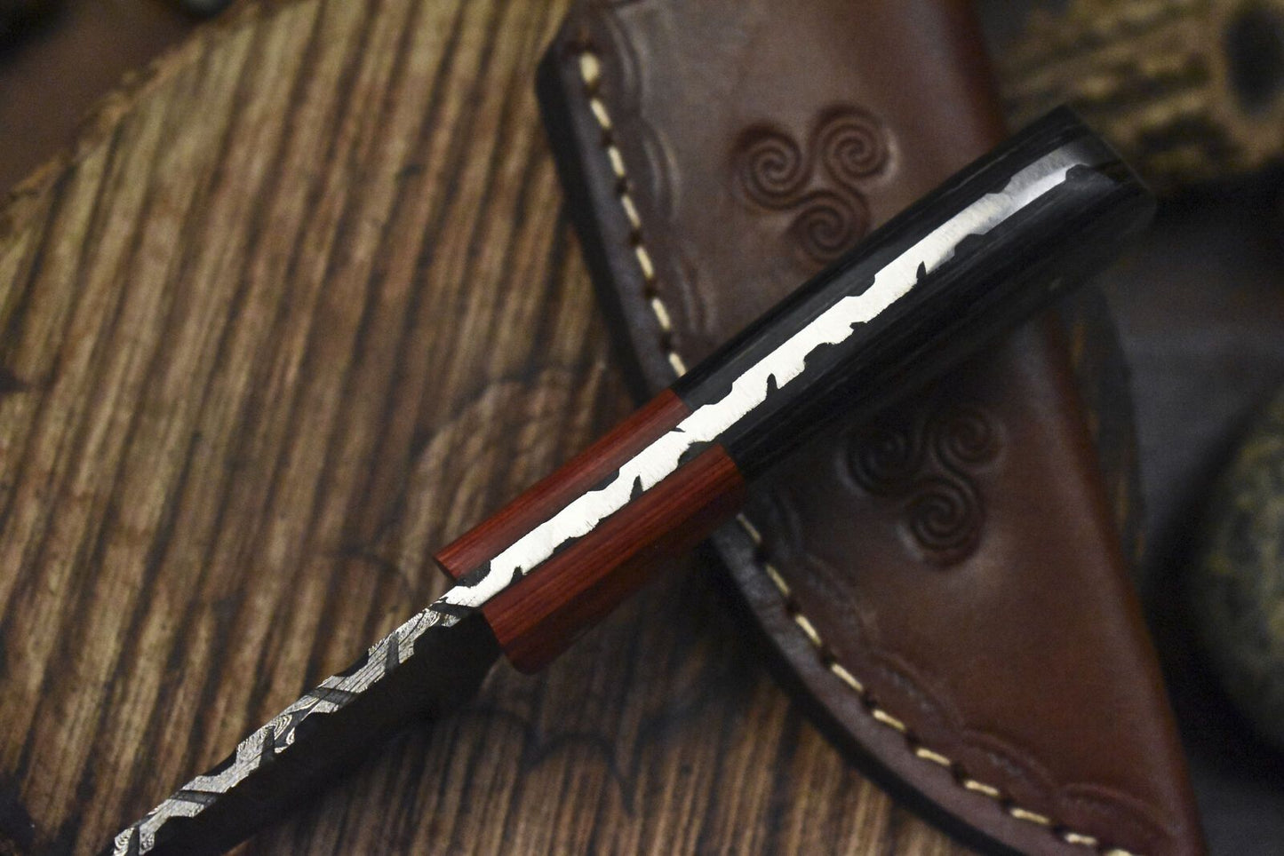 Forged Twist Damascus Skinner Knife 7" Hardwood Handle Fishing Fixed Blade