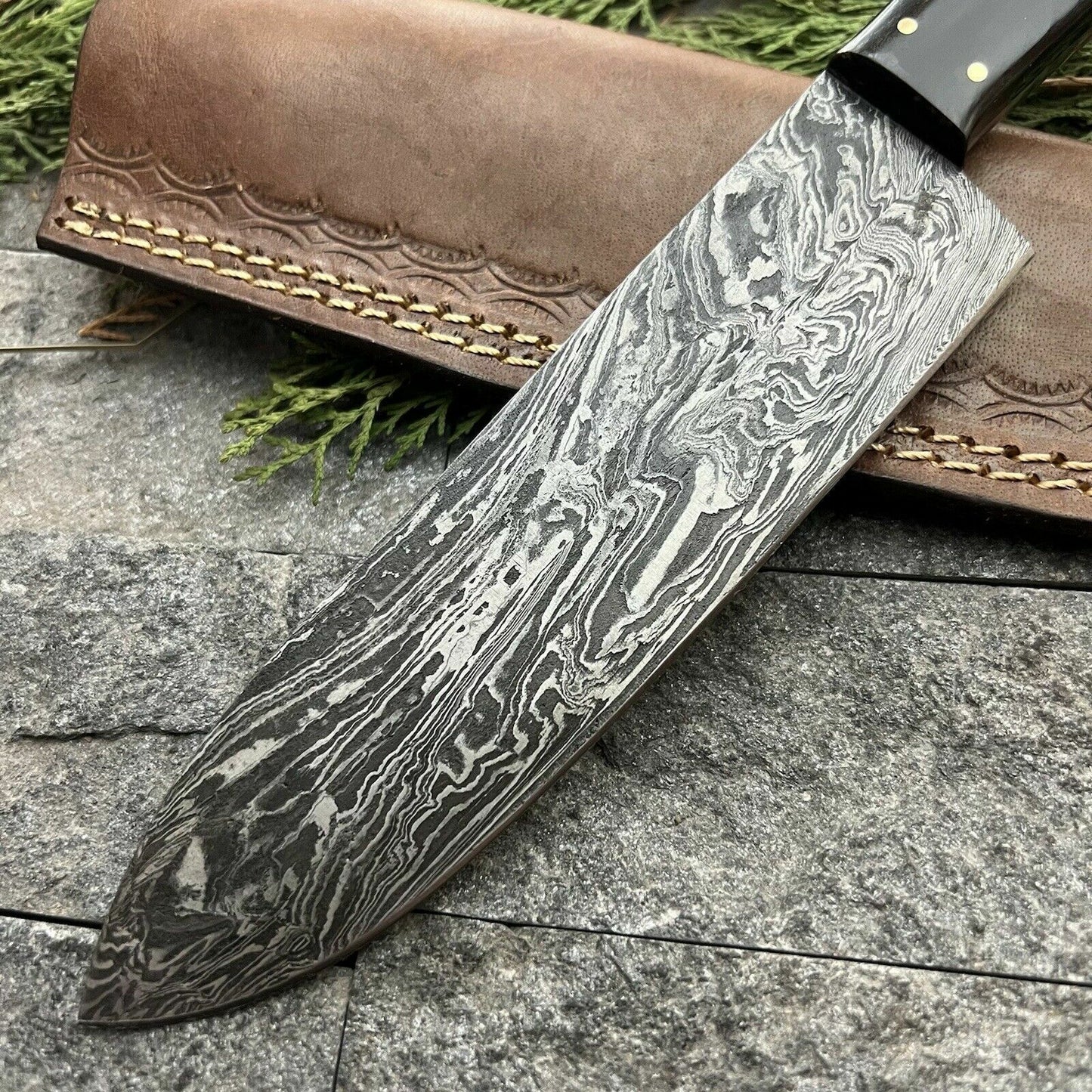 11" Handmade Damascus Steel Hunting and Kitchen Chef Knife with Leather Sheath – Hand-Forged, Sharp Blade