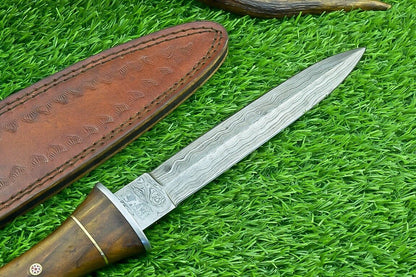 12" Damascus Steel Bowie Knife with Natural Wood Handle – Handmade Hunting Dagger Blade