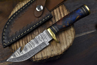 Handmade Skinner Knife w Gut Hook Twist Damascus Corain Decoration