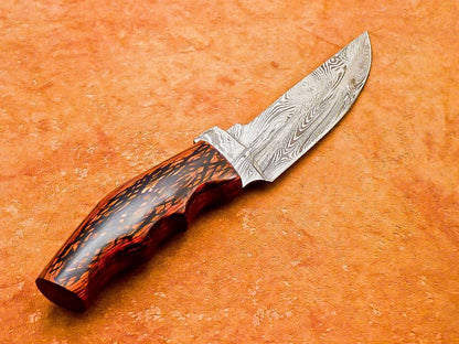 9” Handmade Damascus Bowie Knife – Hardwood Handle, Full Tang