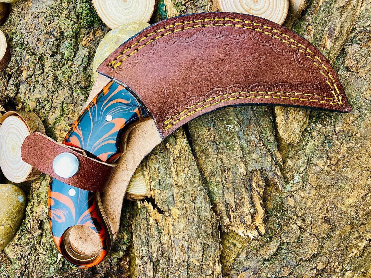 Handmade Damascus Karambit Knife Custom Damascus Steel Karambit With Resin Handle