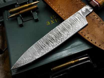 Handmade Damascus Steel Kitchen Chef Knife – Wood Handle, Fish Cut Blade, Leather Sheath